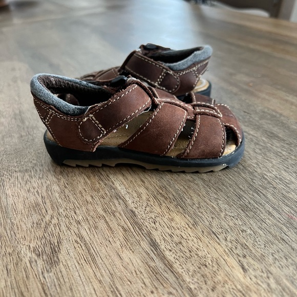 Buster Brown & Co Leather Sandals (Size 5) - Picture 7 of 8